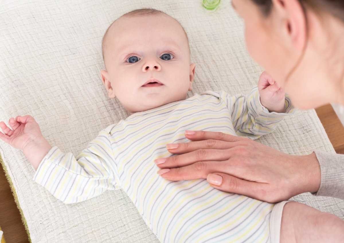 Bebeklerde Karın Guruldaması Neden Olur