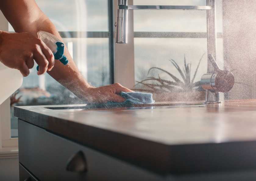 Kıyafet Seçiminden Ev Temizliğine Atopik Ciltlere Uygun Yaşam Rehberi