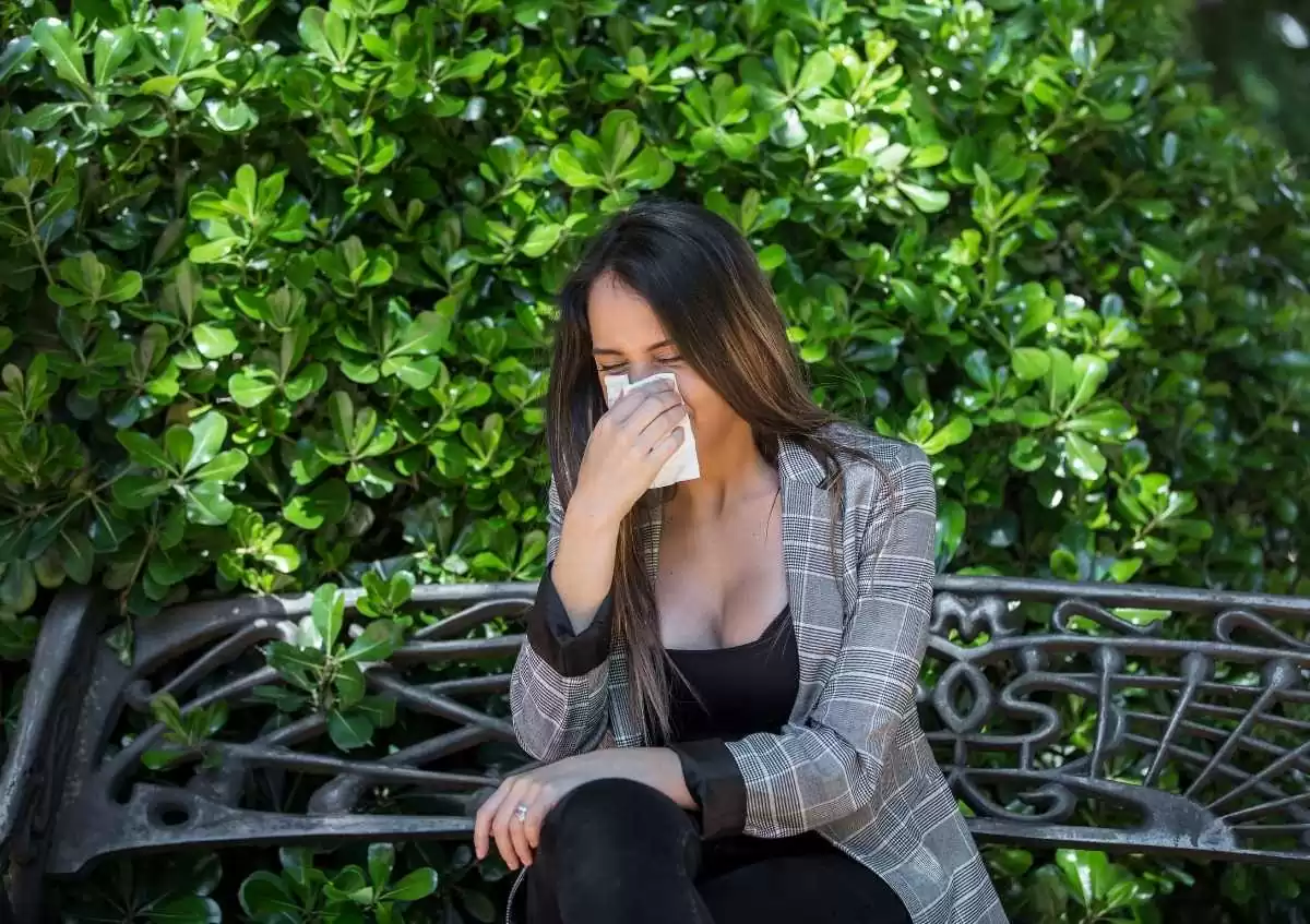 Yetişkinlerde Polen Alerjisinin Tedavi Yöntemleri Nelerdir